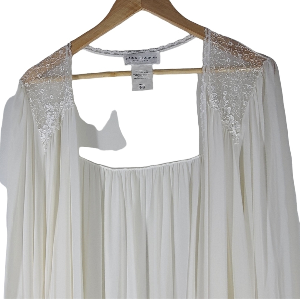 Vintage Miss Elaine Sheer Blue Nylon Nightgown - Picture 5 of 7